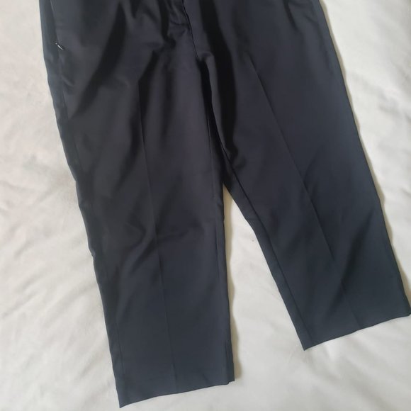 Maggie Lane Golf Pants - Picture 4 of 4